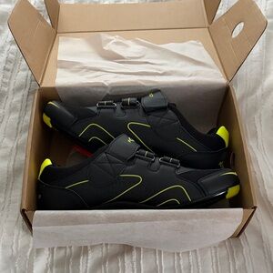 Sleek Black and Yellow Athletic Shoes